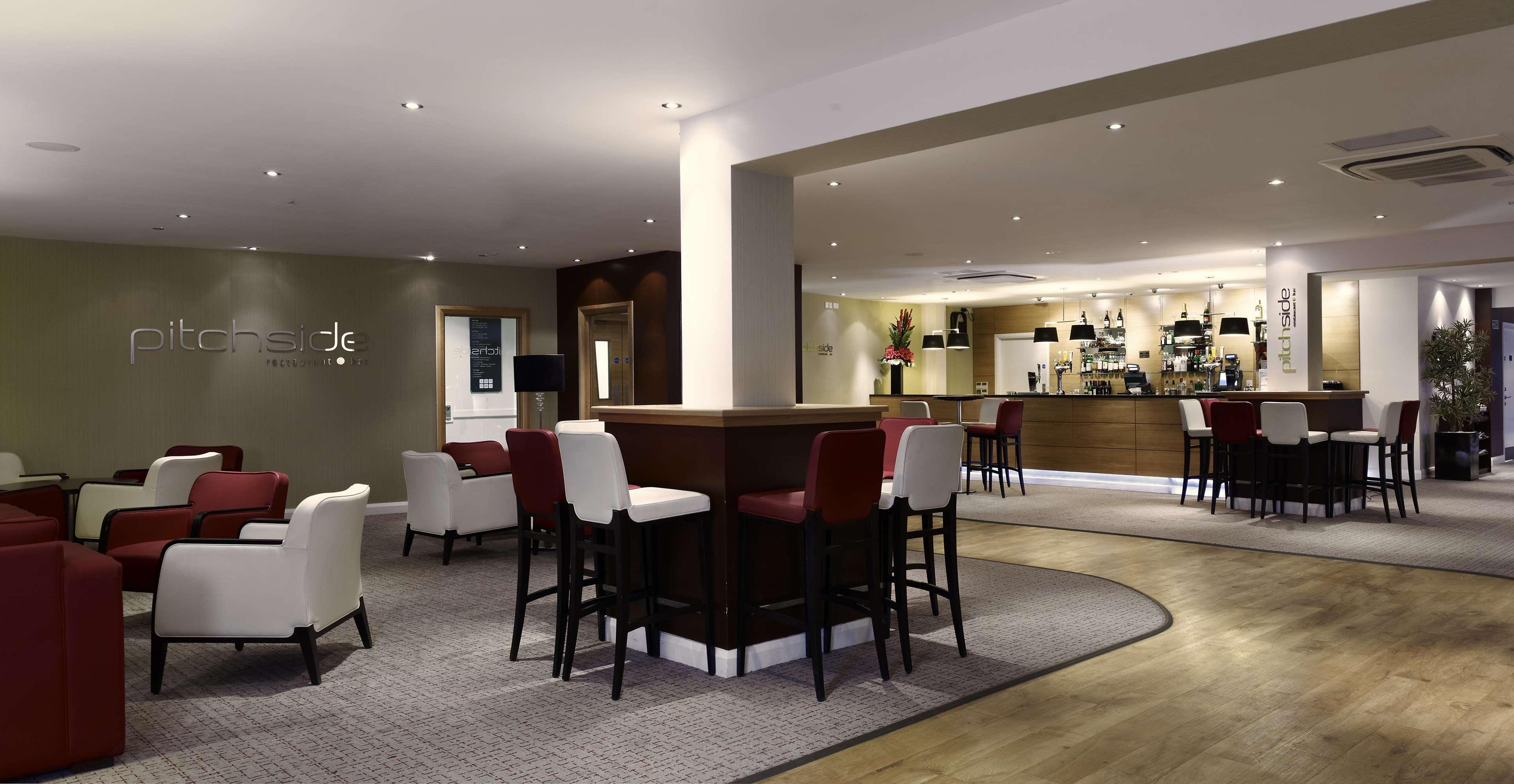 Doubletree By Hilton Milton Keynes Hotel Restaurante foto